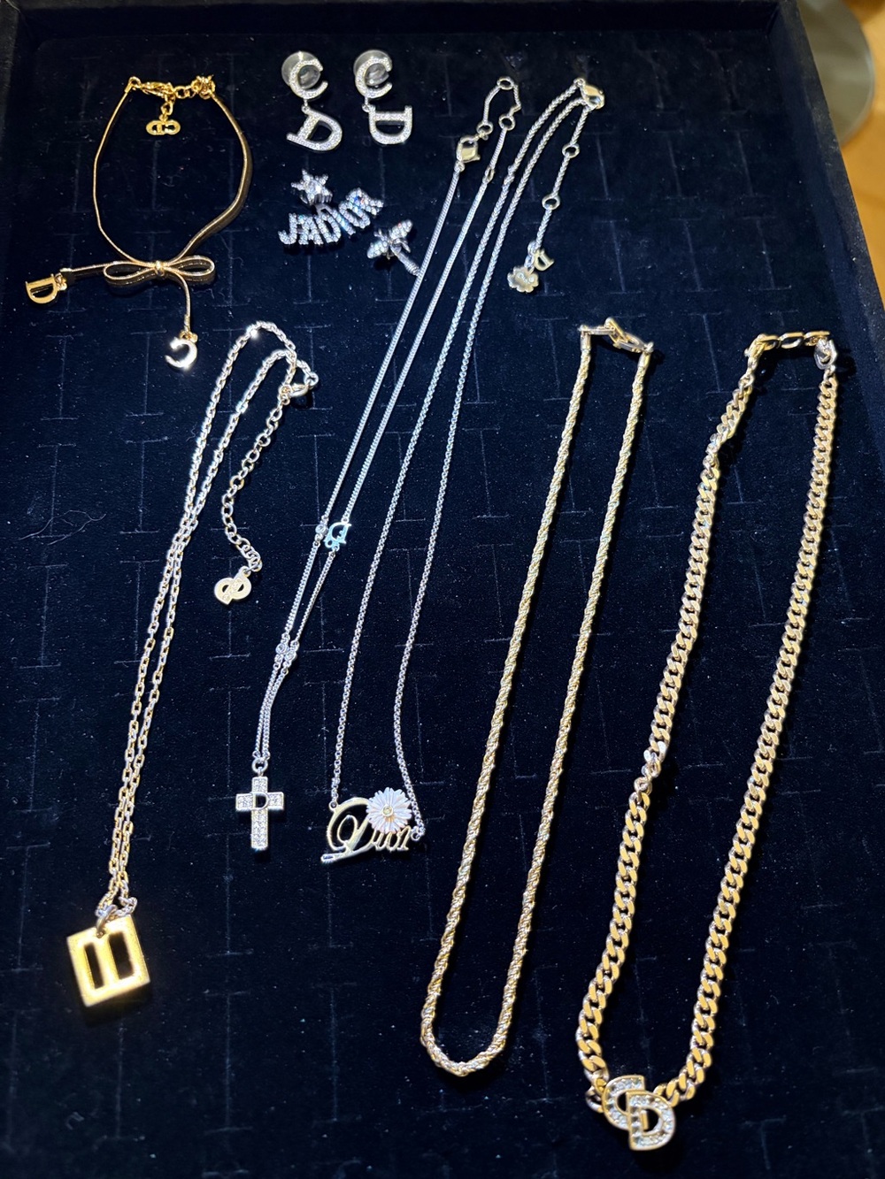 Random Dior jewelry pull- This listing is for my live show!
